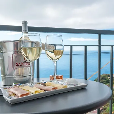 Casa Da Tenda Arco da Calheta (Madeira)